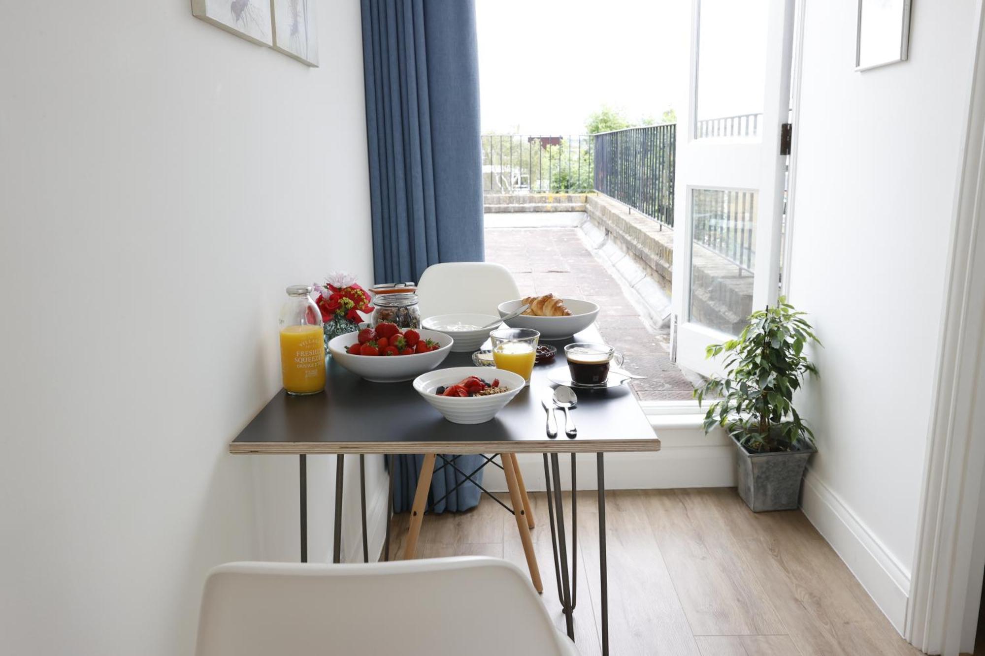 Wimbledon Park Bed & Breakfast ロンドン エクステリア 写真